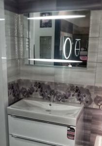 AB GROUP SPACE огледало за баня с вградено LED осветление 